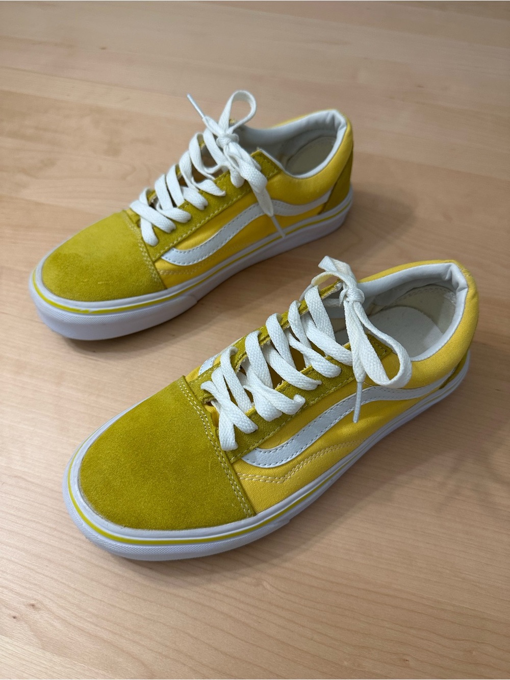 Vans Old Skool Yellow and White Low Top Sneakers size 7
